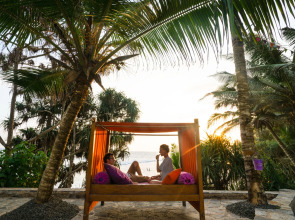 UTMT Underneath the Mango Tree Beach & Spa