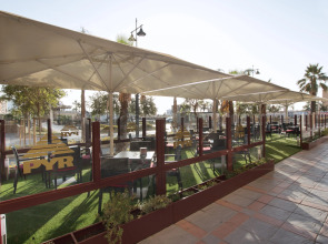 Aparthotel PYR Fuengirola