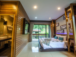 Chaokoh Phi Phi Hotel & Resort