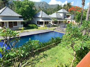 Ariana Beach Resort Amed - Bali