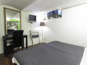 Quentin England Hotel