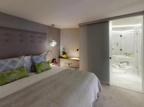 The Harrington - Gloucester Road - 1 Harrington Gardens