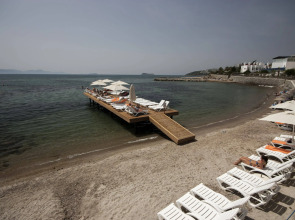 Dragut Point North Hotel