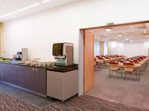 NOVINA HOTEL Wöhrdersee Nürnberg City