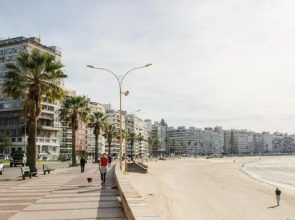 27 Suites Apart Hotel