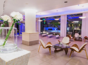 Napa Plaza Hotel - Adults Only