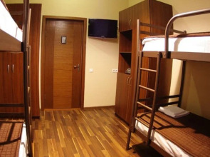 Отель Дарницкий