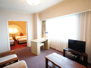 Hiyori Hotel Osaka Suminoekoen Station