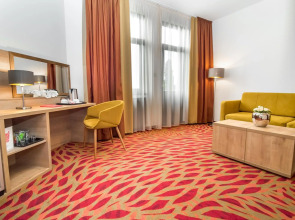 Rubin Wellness & Conference Hotel