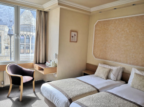 Lancaster Hall Hotel