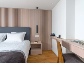 Glyfada Riviera Hotel