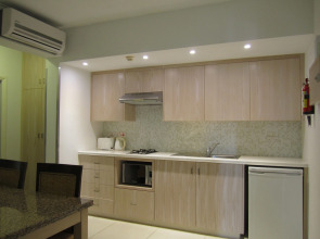 Senator Hotel Apartments - Adults Only