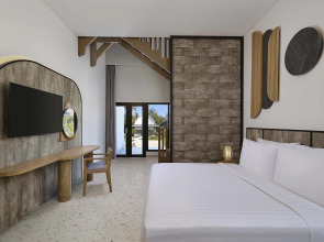 Jambuluwuk Oceano Resort Gili Trawangan