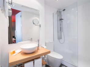 Petit Palace Plaza del Carmen