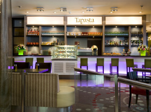 Leonardo City Tower Hotel Tel Aviv