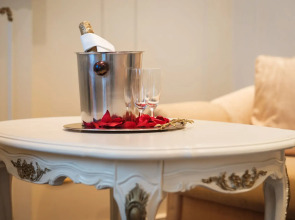 Schlosshotel Römischer Kaiser