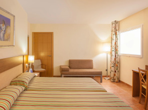 Отель RH Casablanca & Suites