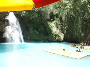Moalboal Bamboo House / Rooms