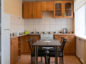 Клавис на Сурикова 4