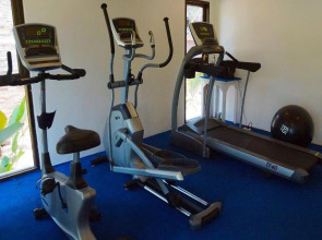 Palm Galleria Resort