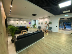 Апартаменты на Пионерском проспекте 20