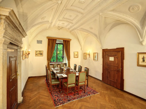 Hotel Schloss Weikersdorf