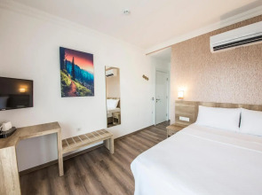 Dekatria Rooms & Aparts