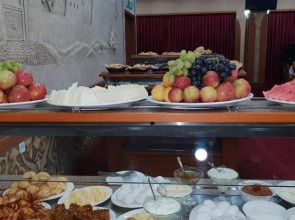 Khorezm Palace (Хорезм Пэлэс)