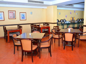 Отель Aracan Pyramids Hotel