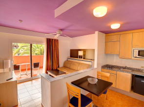 SBH Monica Beach Hotel