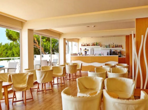 Flamboyan Caribe Hotel & Spa