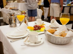 Hotel Cordoba Center