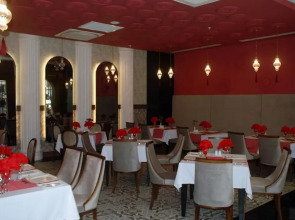 Port River Hotel & Spa