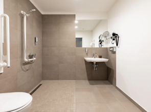 Garner Hotel Berlin - Spandau by IHG