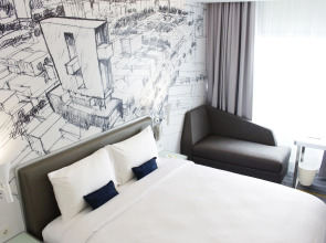 YELLO Hotel Harmoni Jakarta