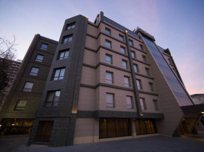 Отель Point Hotel Baku