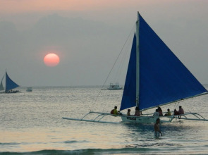 Agos Boracay Rooms + Beds