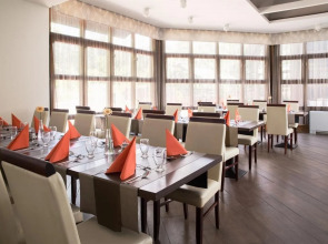 Rubin Wellness & Conference Hotel