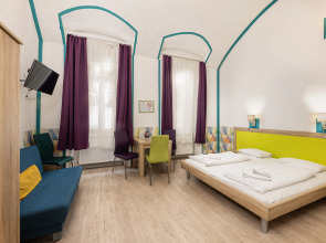 Amber Gardenview Studios