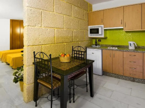 Apartamentos Pirámides