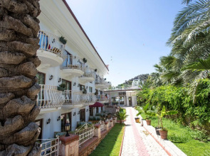 S3 Orange Exclusive Hotel