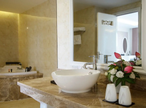 Muong Thanh Holiday Hoi An Hotel