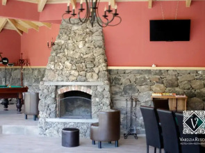 Курорт Vardzia