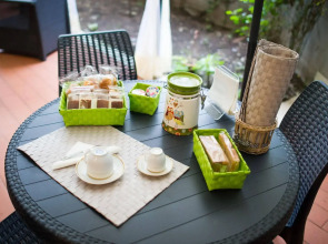 Domus Al Parco Guest House