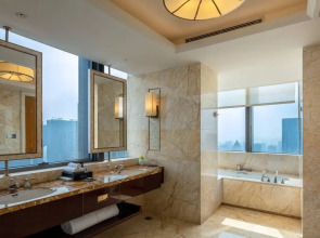 The Ritz-Carlton, Chengdu