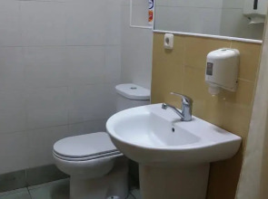 Envoy Hostel & Tours