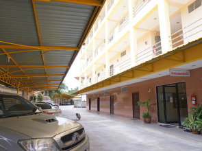 Jirasin Hotel & Apartment