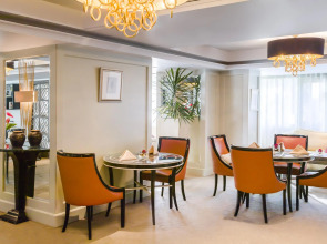 Kempinski Nile Hotel Garden City Cairo