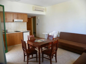 Sea 'n Lake View Hotel Apartments