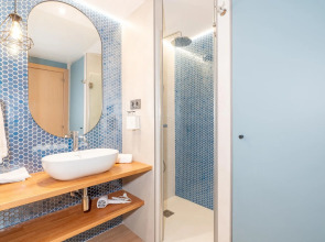 Serennia Cest Apartamentos Arc de Triomf